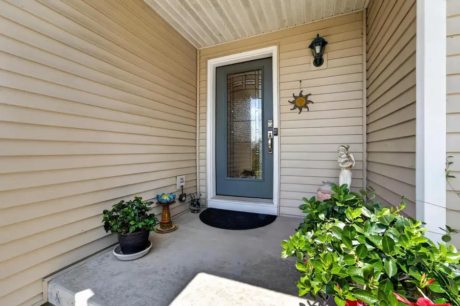 837 Vista Ridge Drive, Mount Horeb, WI 53572 - #2