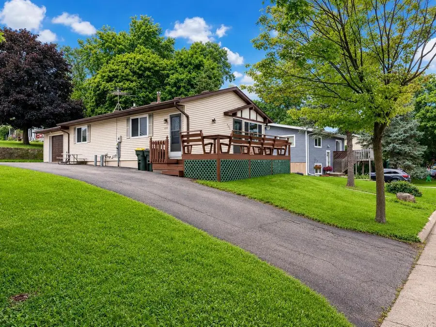 206 S Garfield Street, Barneveld, WI 53507 - #3