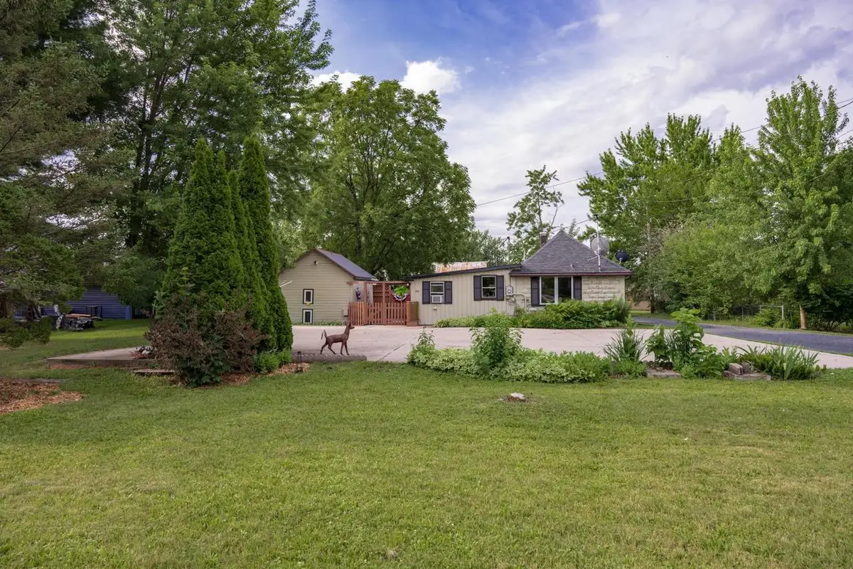 413 Jackson Street, Mauston, WI 53948 - #1