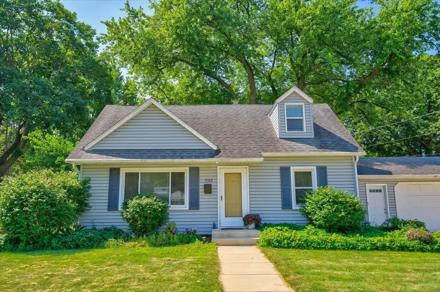 7107 North Avenue, Middleton, WI 53562 - #2