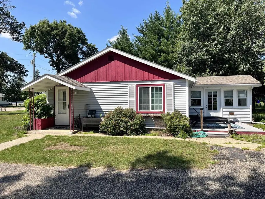 212 N Linden Street, Adams, WI 53910 - #3