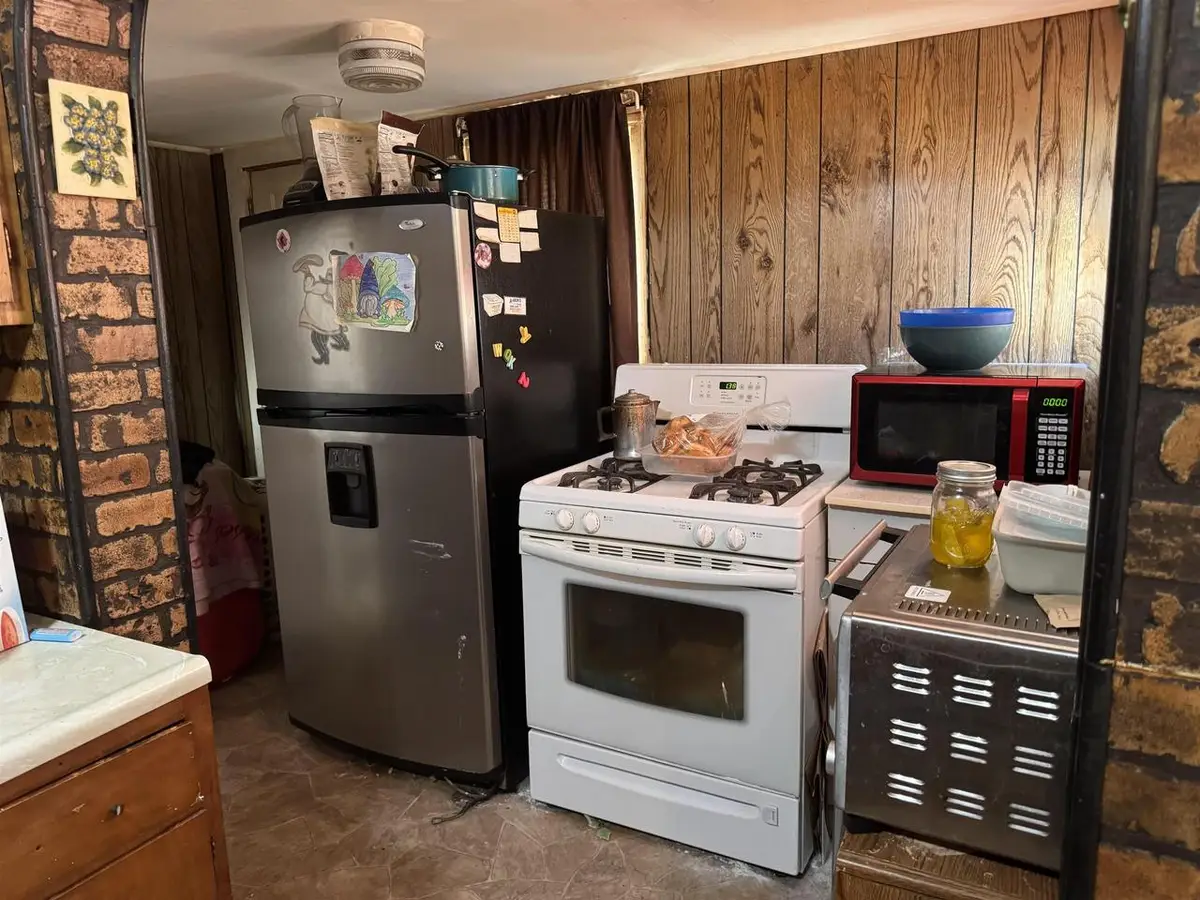 525 Hackett Street, Beloit, WI 53511 - #1