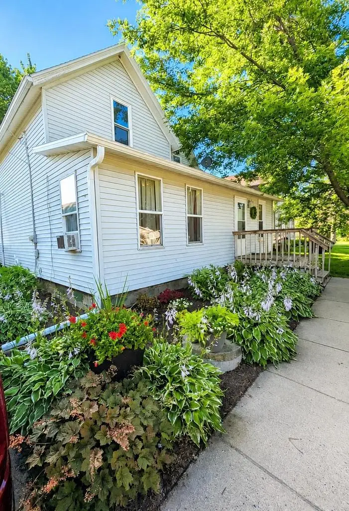 S8314 Denzer Road, North Freedom, WI 53951 - #2
