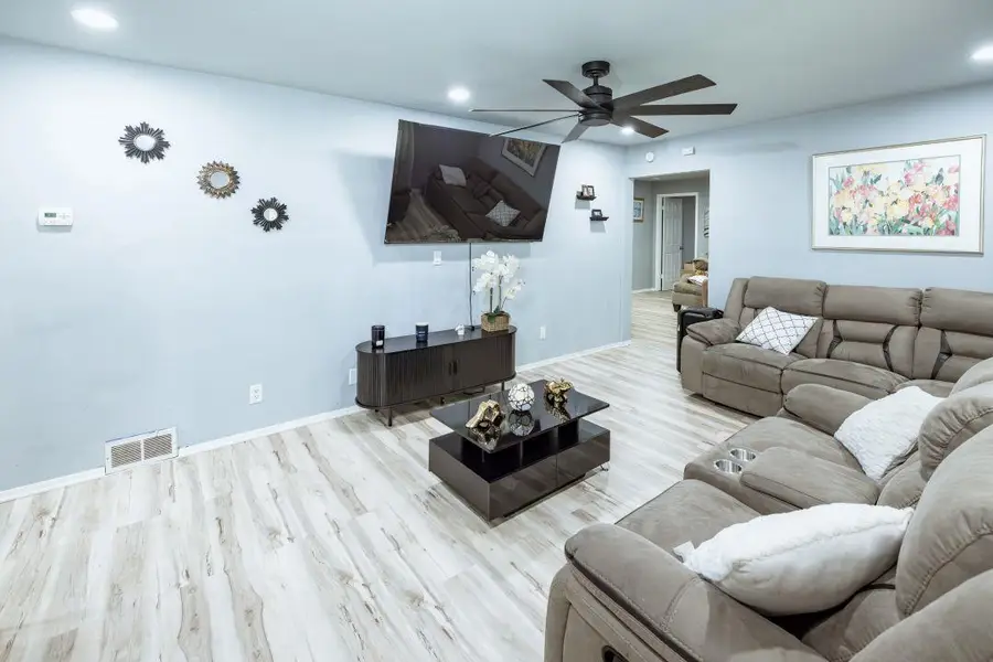 1804 Glen Avenue, Beloit, WI 53511 - #3