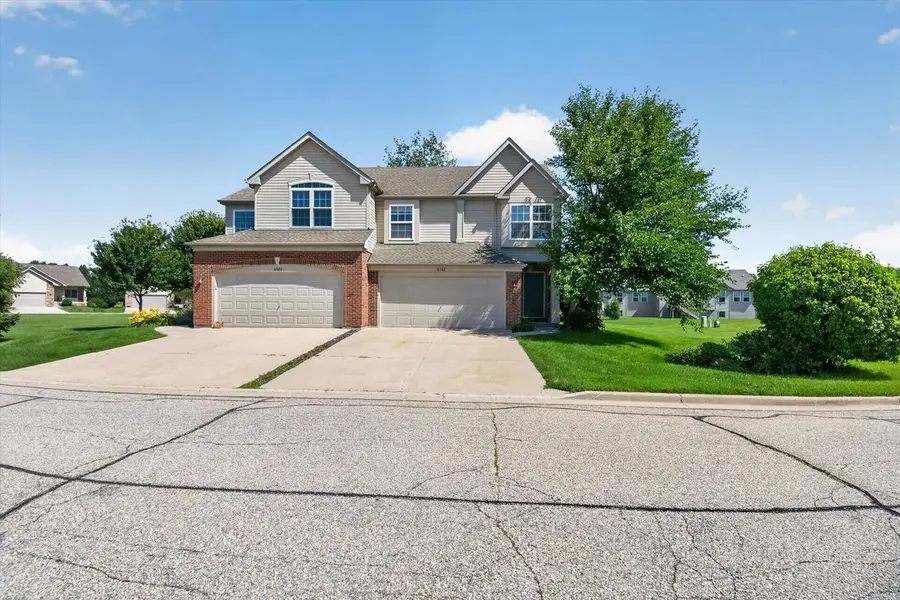 6582 Kristines Way, South Beloit, IL 61080 - #3
