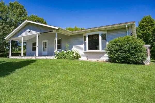 506 N Brooklyn Avenue, Elroy, WI 53929