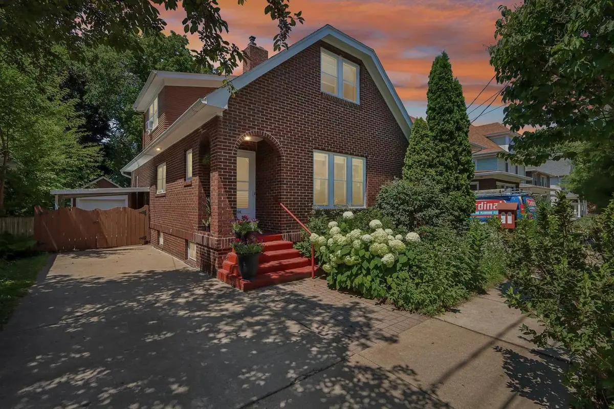 406 Maple Avenue, Madison, WI 53704 - #1