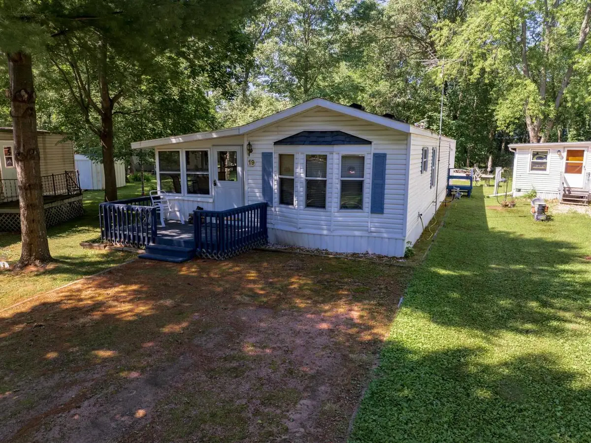 19 Quail Walk, Mauston, WI 53948 - #1