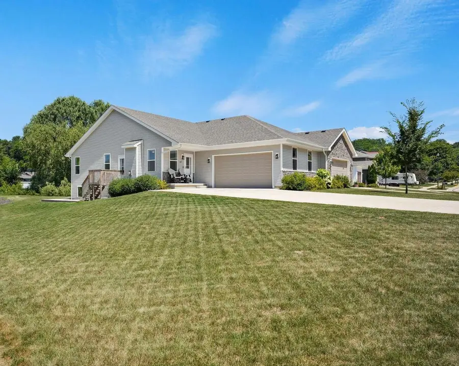 167 Valle Tell Drive, New Glarus, WI 53574 - #2