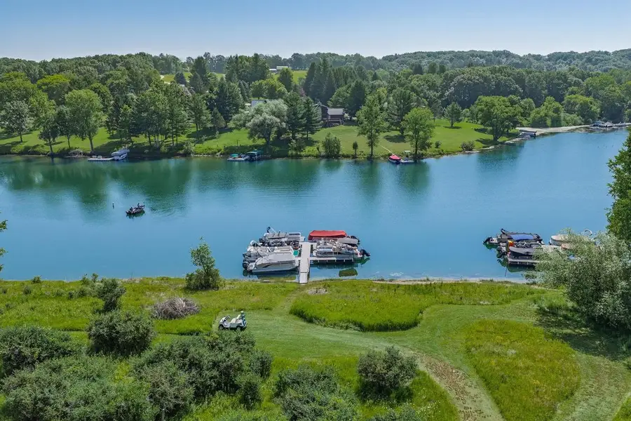 S1231 Summit Point Drive, La Valle, WI 53941 - #3
