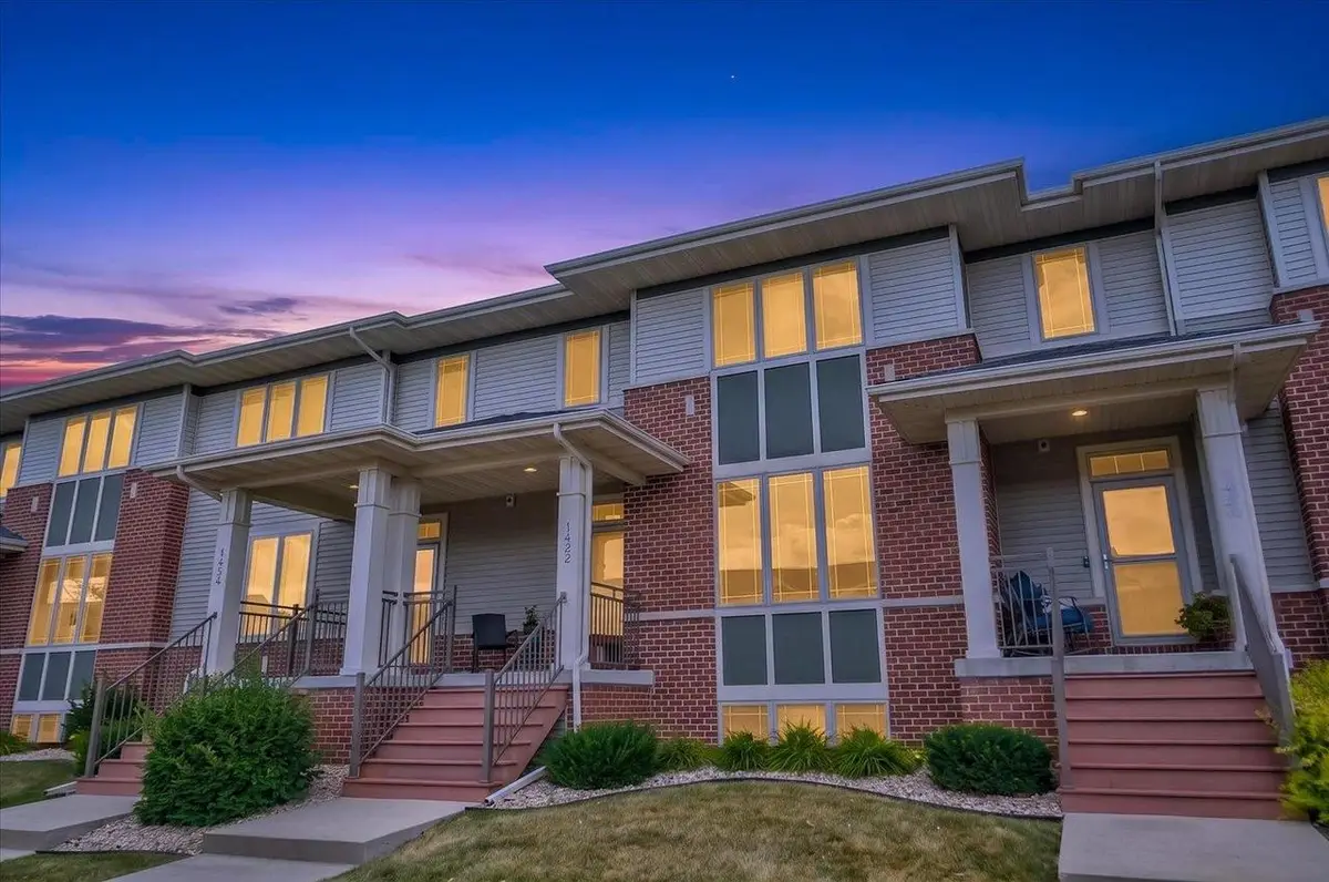 1422 SMITHFIELD Drive, Sun Prairie, WI 53590 - #1