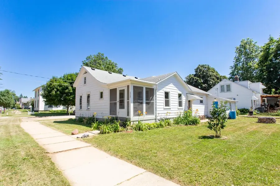 2022 15th Street, Monroe, WI 53566 - #3