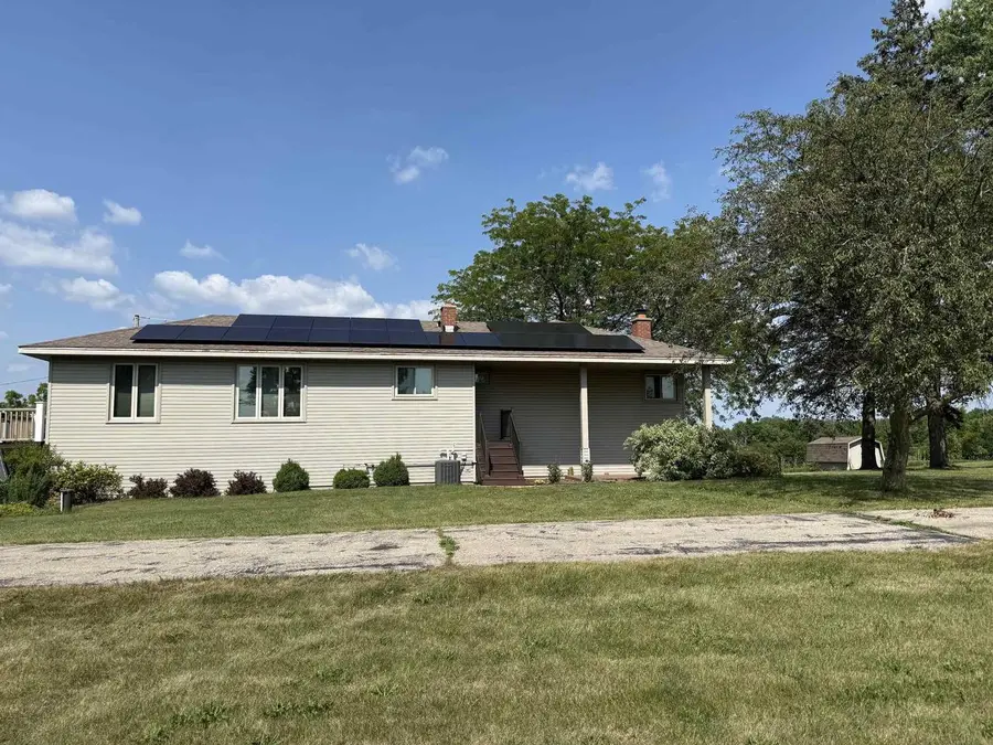 W6708 Smock Valley Road, Monroe, WI 53566 - #2