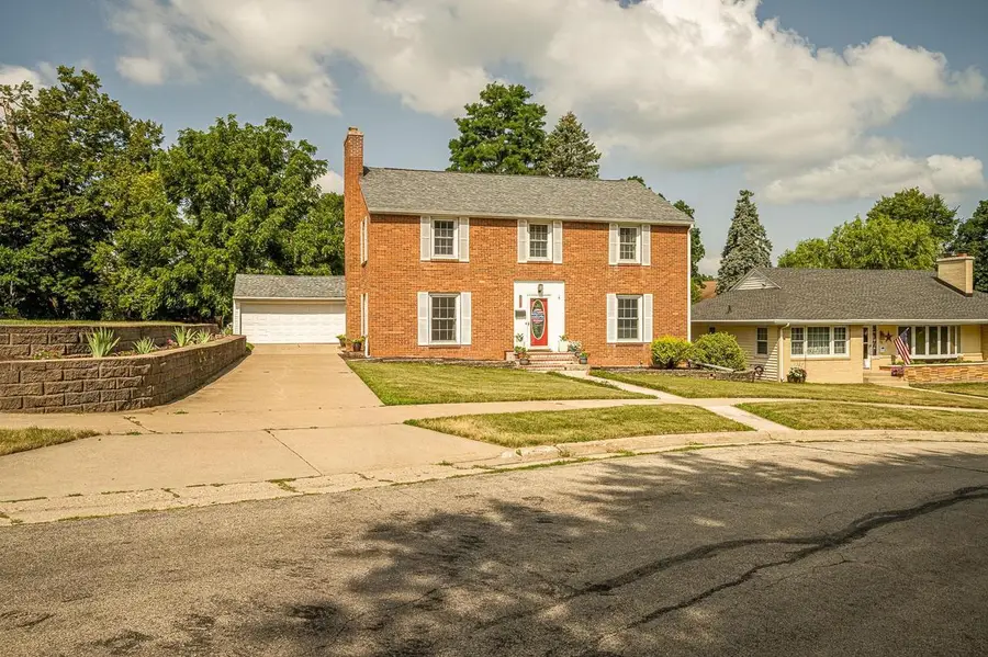 725 14th Avenue, Monroe, WI 53566 - #2