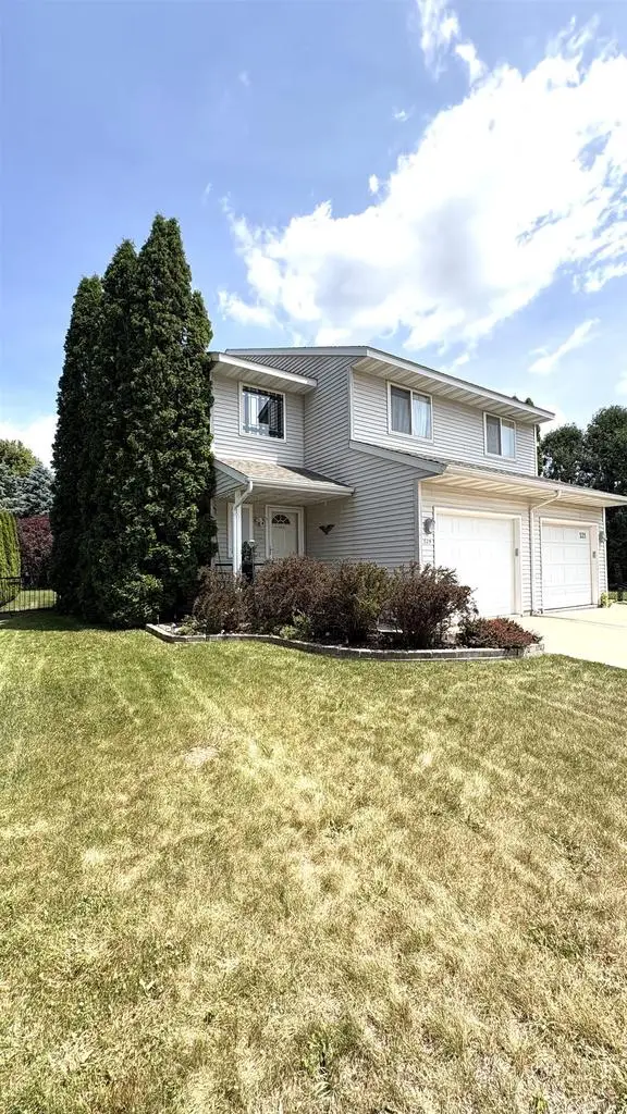 529 Kings Lynn Road, Stoughton, WI 53589
