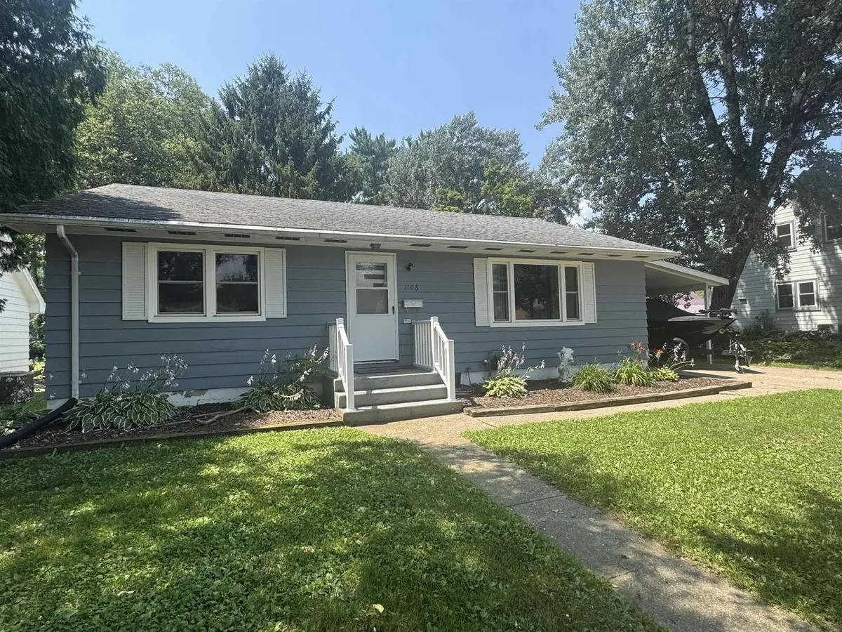 1106 East Avenue, Boscobel, WI 53805 - #1