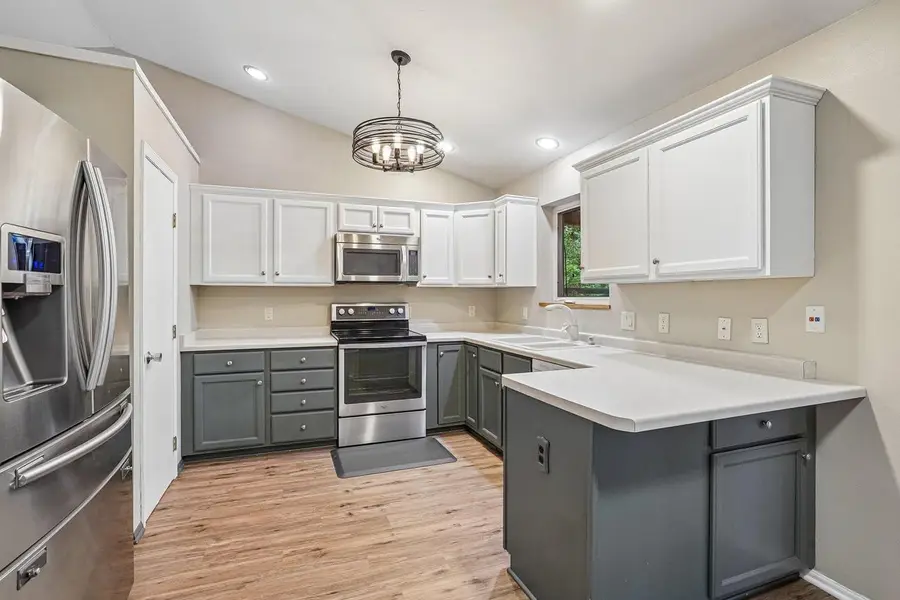 6249 Adobe Way, Madison, WI 53719 - #2