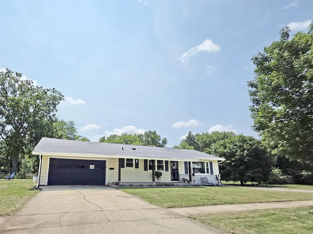 1324 House Street, Beloit, WI 53511 - #1