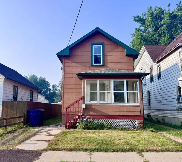 209 Riverside Street, Janesville, WI 53548