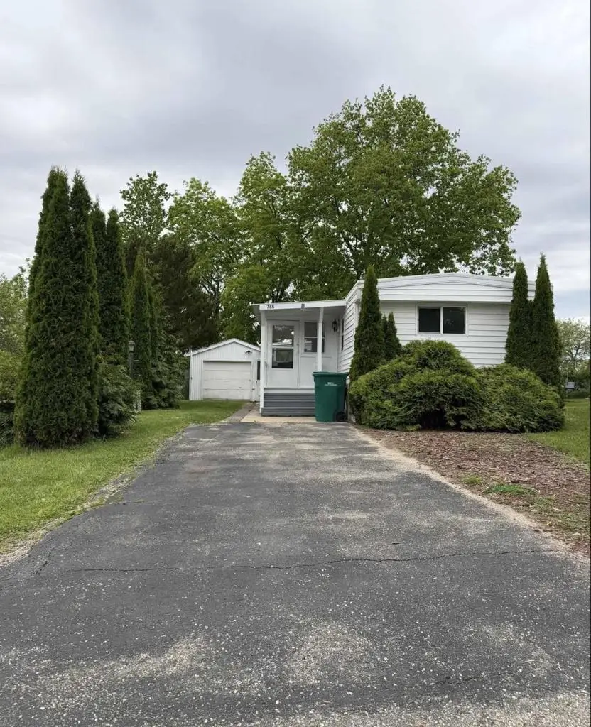 766 Northern Court, Stoughton, WI 53589 - #1