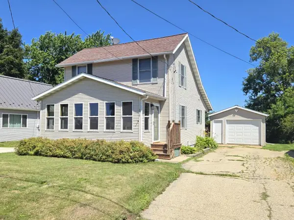 119 Waupun Street, Friesland, WI 53935