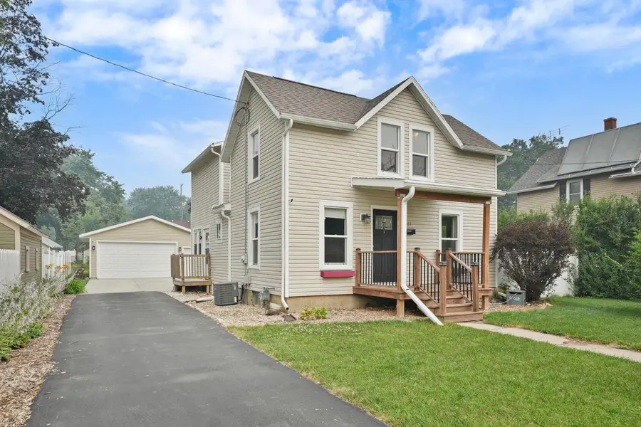 209 Council Street, Fort Atkinson, WI 53538 - #2