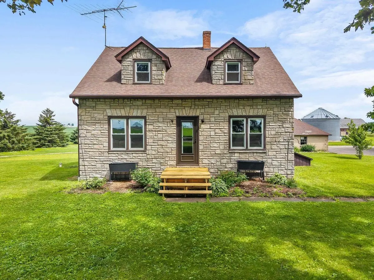 W620 Miller Road, Markesan, WI 53946 - #1