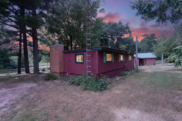 N4049 Golf Lane, Brodhead, WI 53520