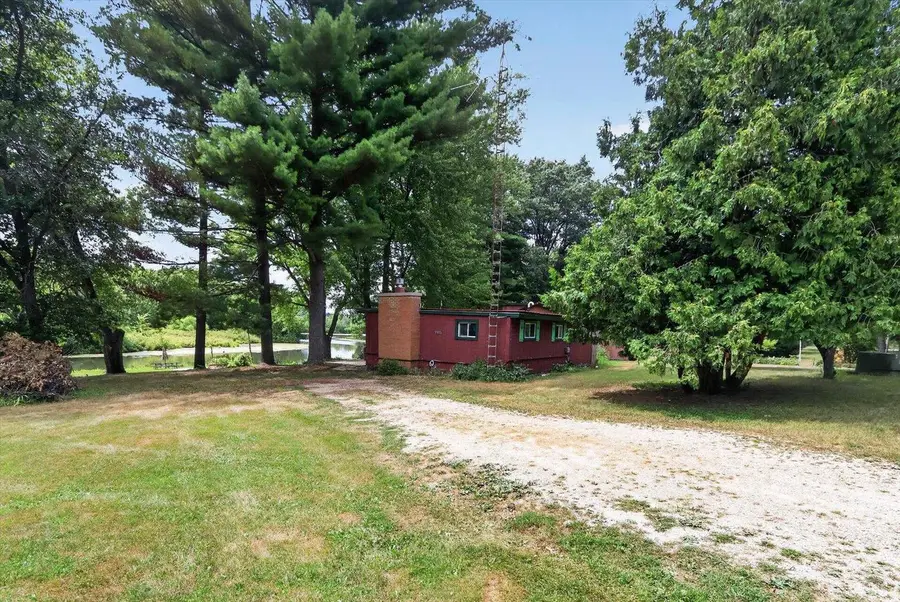 N4049 Golf Lane, Brodhead, WI 53520 - #2