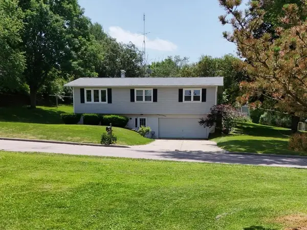 965 Fairway Circle, Plain, WI 53577