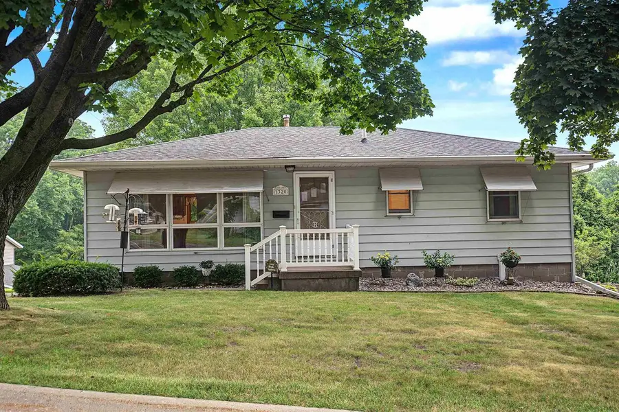 1320 Birch Street, Hazel Green, WI 53811 - #3