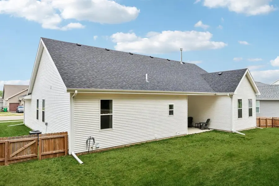 223 Cherry Street, Edgerton, WI 53534 - #2