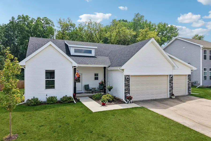223 Cherry Street, Edgerton, WI 53534 - #3