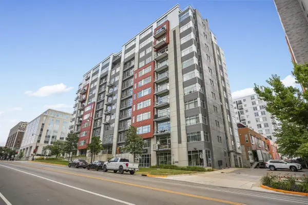 309 W Washington Avenue #801, Madison, WI 53703