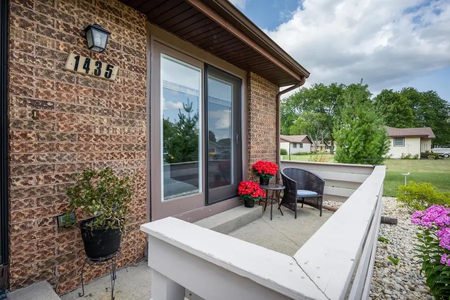 1435 Laramie Lane #8, Janesville, WI 53546 - #3
