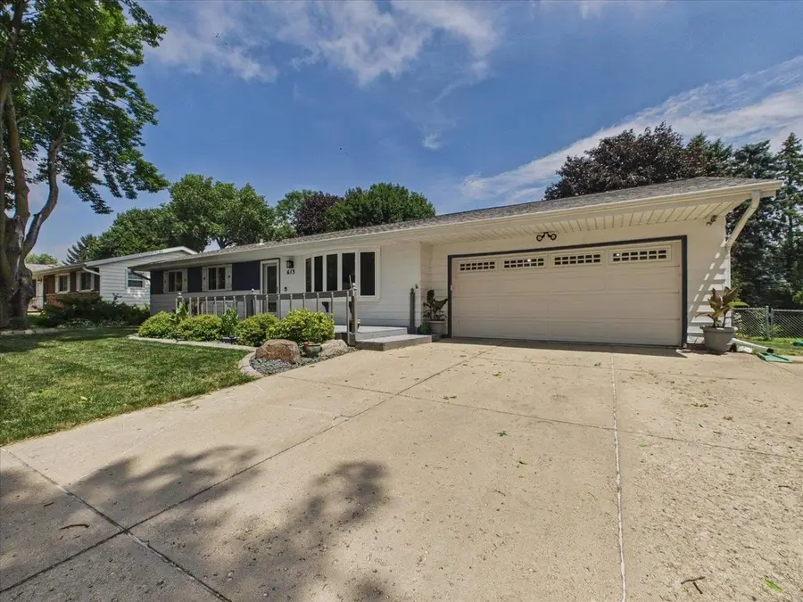 613 Whitehall Drive, Madison, WI 53714 - #3