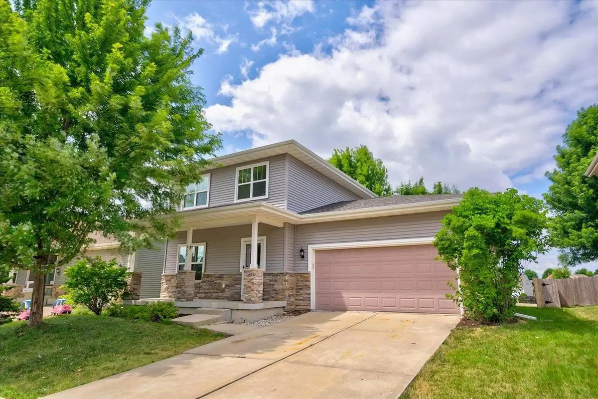 360 S Goldenrod Drive, Sun Prairie, WI 53590 - #1