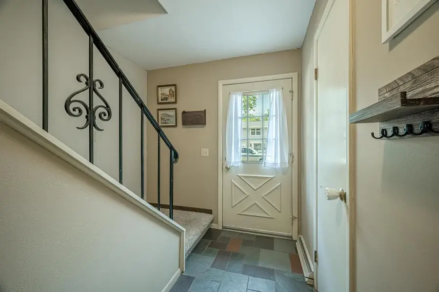 22 Whitcomb Circle, Madison, WI 53711 - #2