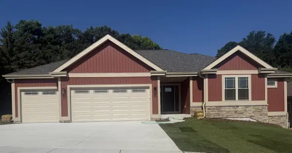 3 Savannah Parkway, Deerfield, WI 53531