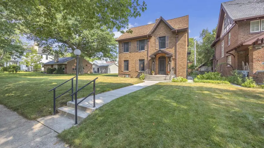 416 Lincoln Avenue, Sheboygan, WI 53081 - #2