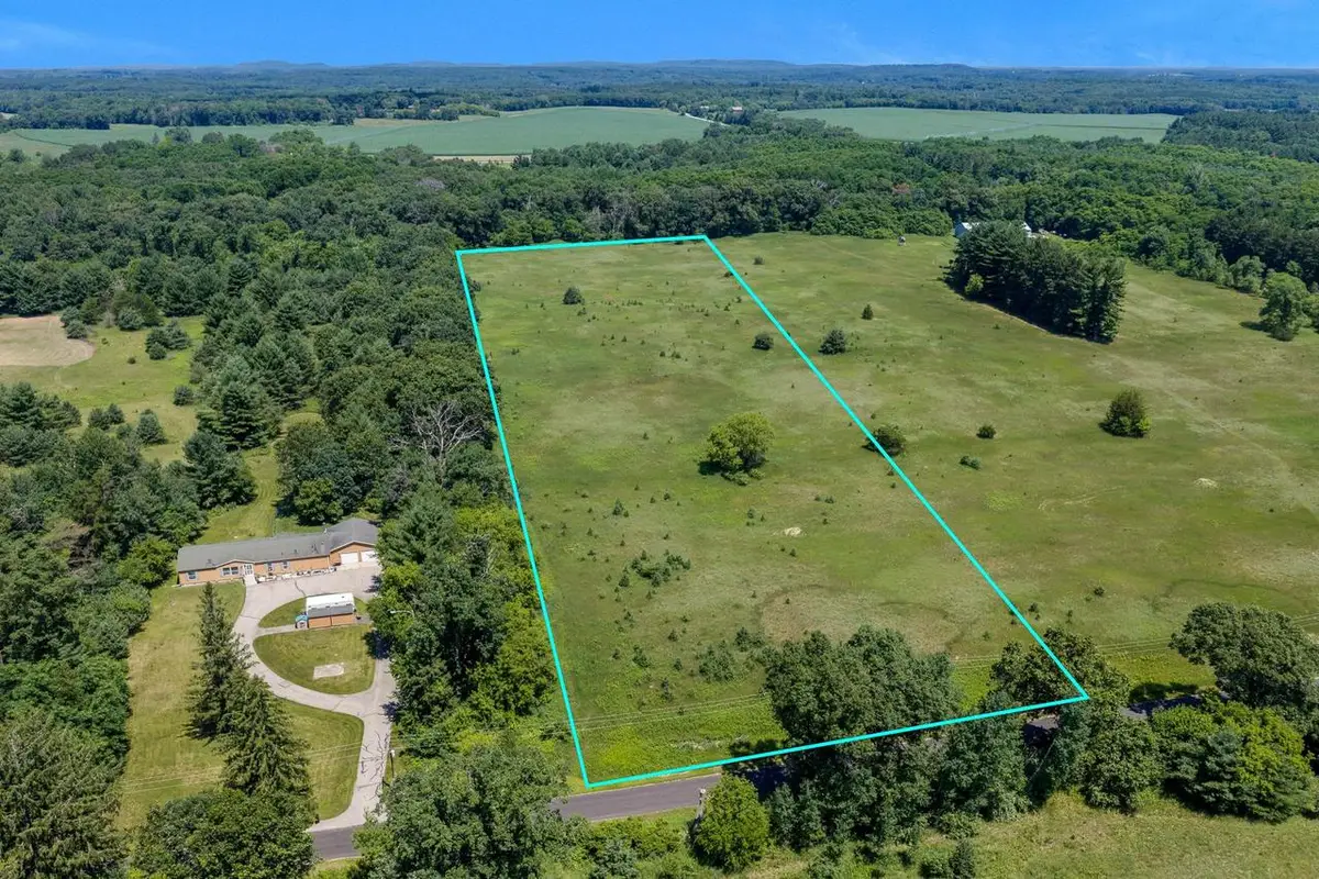 10 AC West Edgewood Drive, Oxford, WI 53952 - #1