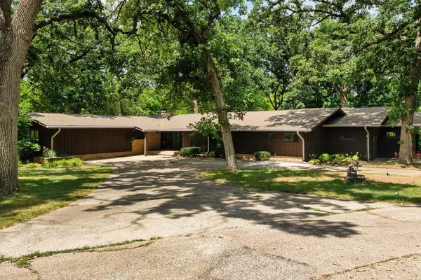 1750 E Ridge Road, Beloit, WI 53511