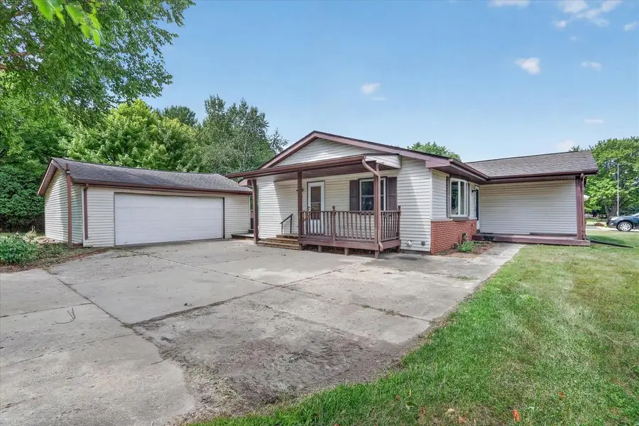 4 S Wright Road, Janesville, WI 53546 - #3