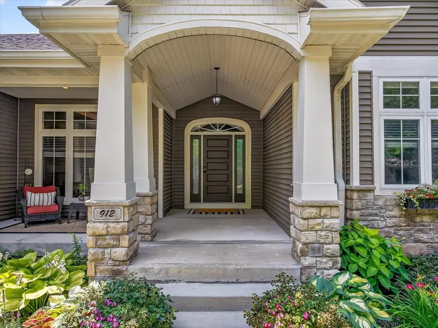 912 PEBBLEBROOK Drive, Waunakee, WI 53593 - #2