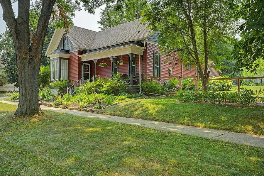 819 1st Street, New Glarus, WI 53574 - #2