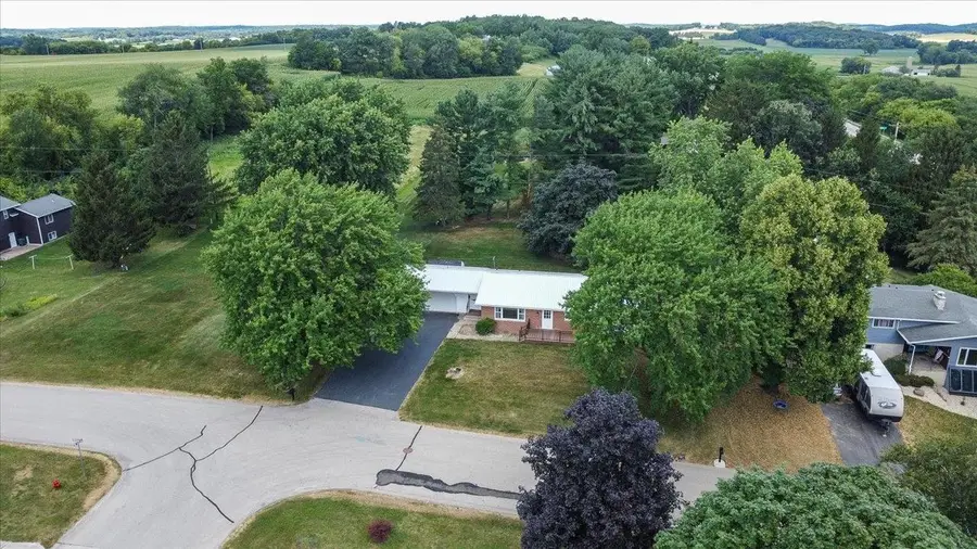 105 Holman Road, Deerfield, WI 53531 - #3
