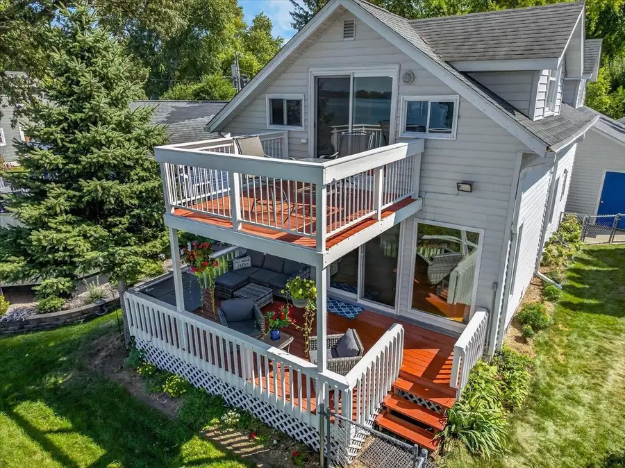 5306 Card Avenue, McFarland, WI 53558 - #2