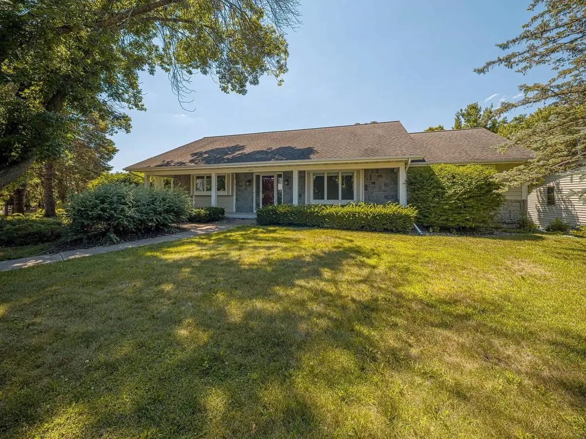 5941 Woods Edge Road, Fitchburg, WI 53711 - #1