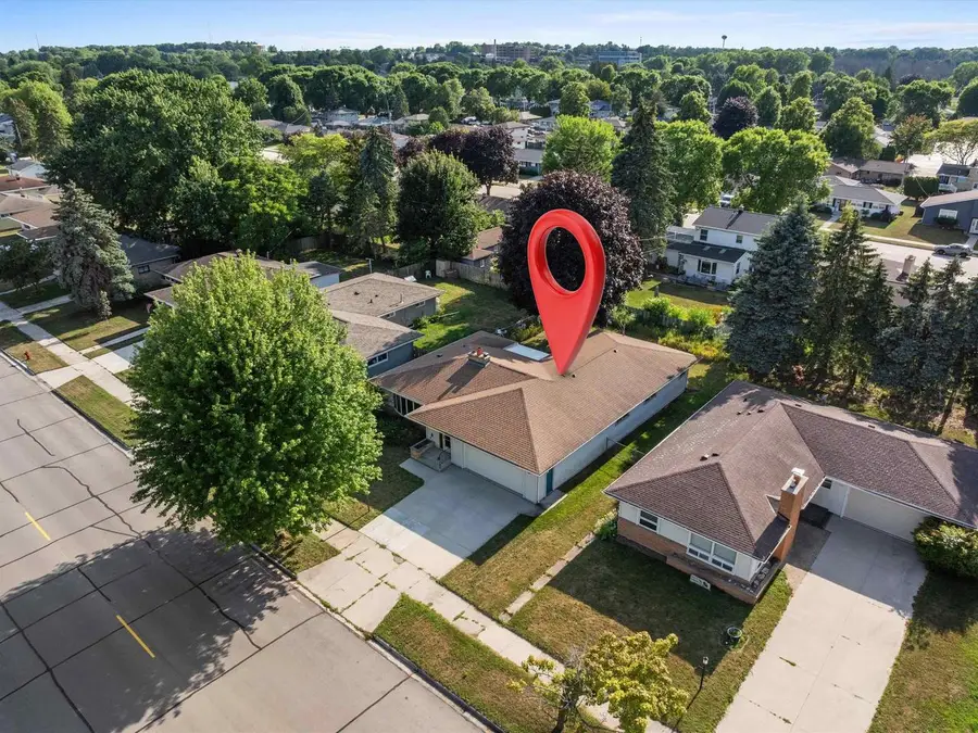 2114 N 25th Street, Sheboygan, WI 53081 - #2