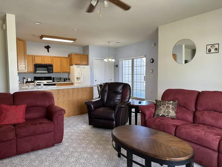911 Herriot Drive #2, Mauston, WI 53948 - #3
